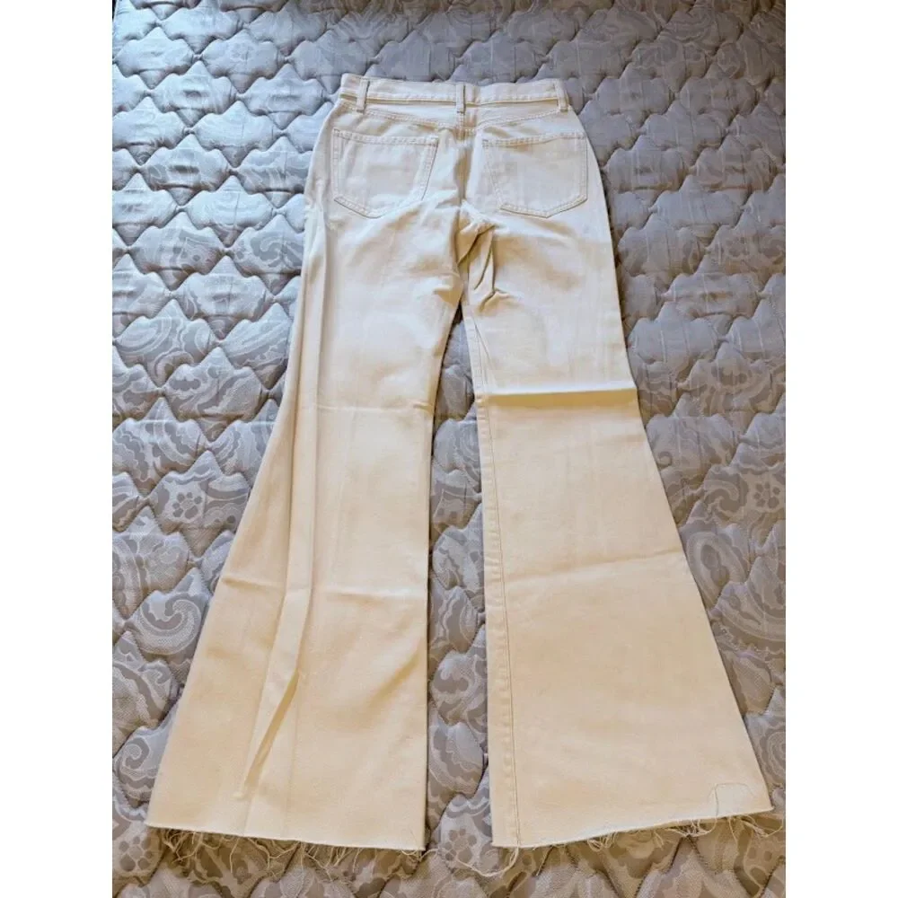 Express ‘70s Flare Mid Rise Jeans Size 0R – Cream White NWT Women’s